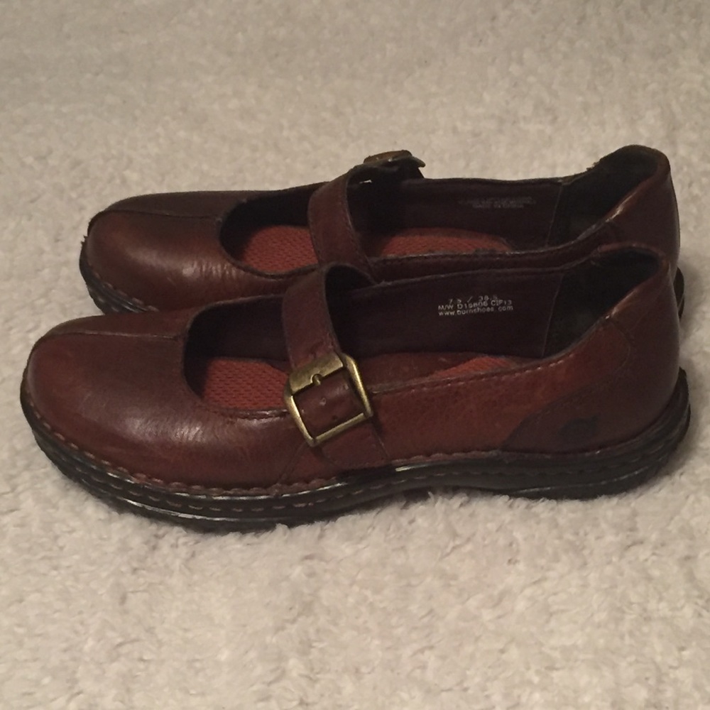 Born brand shoe size 7 1/2